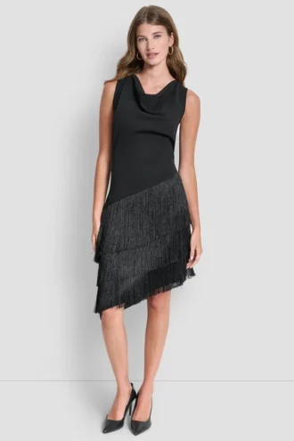 Asymmetrisches Kleid mit Fransen