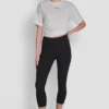 Balance Compression Leggings mit hoher Taille und verkürztem Bein Balance Compression Leggings mit hoher Taille und verkürztem Bein