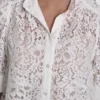 Bluse mit Puff-Ärmeln aus Spitze