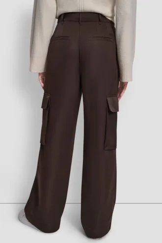 Cargohose mit hoher Leibhöhe, weitem Bein und Satin