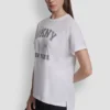 DKNY 1989 Logo-T-Shirt mit Strassnieten DKNY 1989 Logo-T-Shirt mit Strassnieten