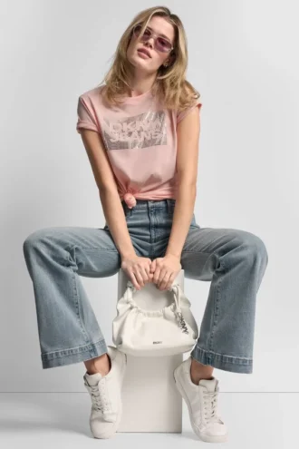 DKNY Jeans T-Shirt mit gestapeltem Logo und Strass-Steinen