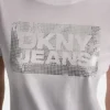DKNY Jeans T-Shirt mit gestapeltem Logo und Strass-Steinen DKNY Jeans T-Shirt mit gestapeltem Logo und Strass-Steinen