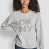 DKNY New York Sweatshirt mit gestapeltem Logo aus gemischten Strasssteinen DKNY New York Sweatshirt mit gestapeltem Logo aus gemischten Strasssteinen