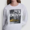 DKNY Sweatshirt mit Strass-Taxi-Logo DKNY Sweatshirt mit Strass-Taxi-Logo