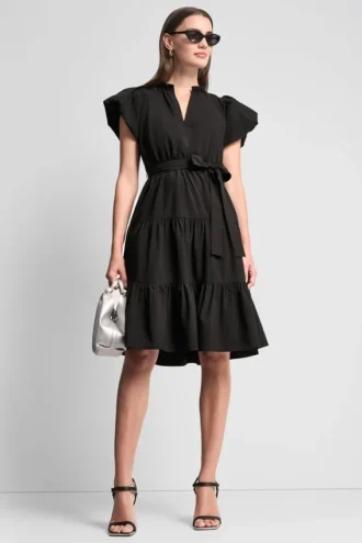 fit and flare kleid mit puff rmeln und v ausschnitt 1 330x495 - Fit-and-Flare-Kleid mit Puff-&Auml;rmeln und V-Ausschnitt