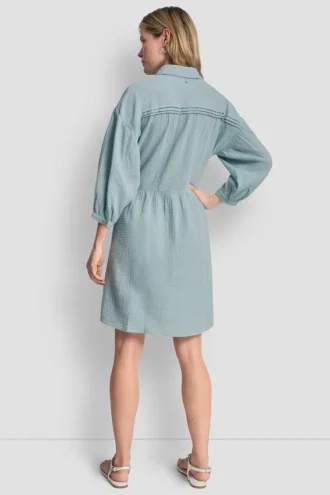 Gaze-Kleid mit V-Ausschnitt