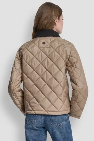 Gesteppte Jacke mit kontrastierendem Kragen