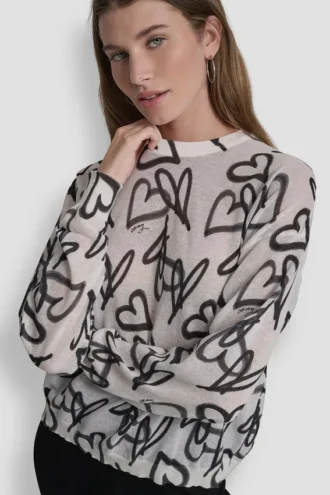 Graffiti-Herz-Pullover
