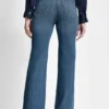 Hoch geschnittene, Relaxed Fit-Flare-Jeans mit Taschen Hoch geschnittene, Relaxed Fit-Flare-Jeans mit Taschen