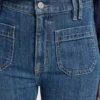 Hoch geschnittene, Relaxed Fit-Flare-Jeans mit Taschen Hoch geschnittene, Relaxed Fit-Flare-Jeans mit Taschen