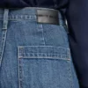Hoch geschnittene, Relaxed Fit-Flare-Jeans mit Taschen Hoch geschnittene, Relaxed Fit-Flare-Jeans mit Taschen