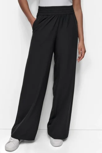 Hoch taillierte Hose mit weitem Bein