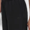 Hoch taillierte Hose mit weitem Bein Hoch taillierte Hose mit weitem Bein