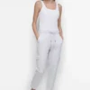 Hoch taillierte, mit Nieten verzierte Slim-Fit-Jogginghose Hoch taillierte, mit Nieten verzierte Slim-Fit-Jogginghose