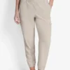 Hoch taillierte, Relaxed Fit Cargo-Jogginghose Hoch taillierte, Relaxed Fit Cargo-Jogginghose