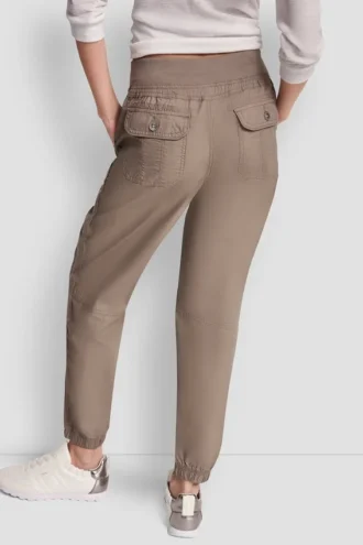 Hoch taillierte, schmal geschnittene Utility-Jogginghose