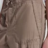 Hoch taillierte, schmal geschnittene Utility-Jogginghose Hoch taillierte, schmal geschnittene Utility-Jogginghose