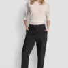 Hoch taillierte, schmal geschnittene Utility-Jogginghose Hoch taillierte, schmal geschnittene Utility-Jogginghose