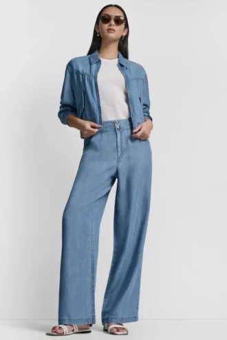 Hoch taillierte Tencel-Jeans mit weitem Bein