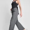 Hose mit mittlerer Leibhöhe, Spacedye-Muster und weitem Bein Hose mit mittlerer Leibhöhe, Spacedye-Muster und weitem Bein