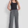 Hose mit mittlerer Leibhöhe, Spacedye-Muster und weitem Bein Hose mit mittlerer Leibhöhe, Spacedye-Muster und weitem Bein