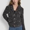 Jacke mit Knöpfen und praktischen Taschen Jacke mit Knöpfen und praktischen Taschen