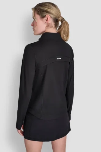 Jacke mit Trichterkragen