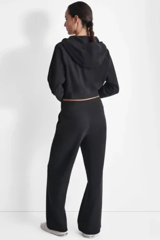 jogginghose mit extra hoher leibhhe und weitem bein 2 330x495 - Jogginghose mit extra hoher Leibh&ouml;he und weitem Bein
