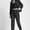 Jogginghose mit extra hoher Taille, Logo-Bund und weitem Bein Jogginghose mit extra hoher Taille, Logo-Bund und weitem Bein
