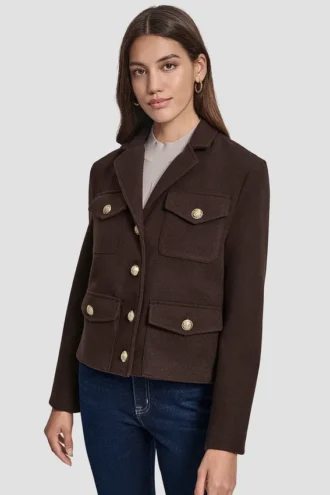 Kurze Jacke aus Kunstwolle Kurze Jacke aus Kunstwolle
