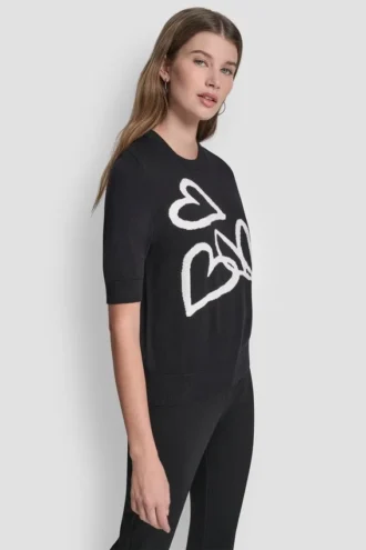 Kurzärmeliger Pullover mit Graffiti-Herz-Motiv