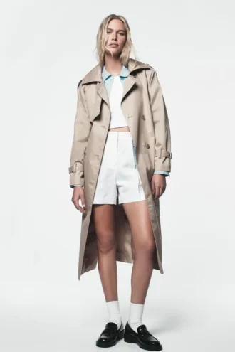 Langer Zweireiher-Trenchcoat mit Gürtel