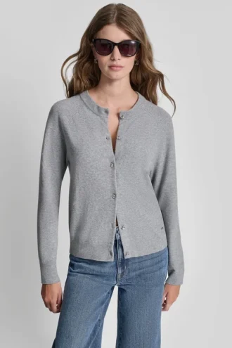Langärmelige Strickjacke mit Strass-Knöpfen