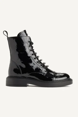 Malaya Schnürstiefel