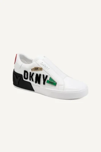 Mindi City Signs Slip-On-Sneaker