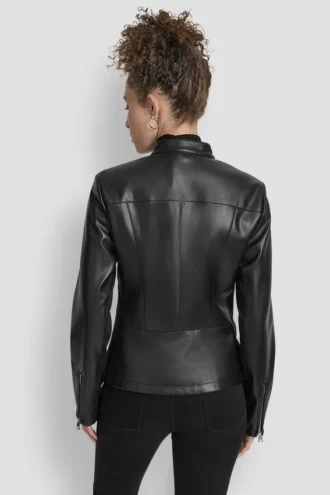 Motorradjacke aus Kunstleder mit Druckknopf-Kragen
