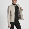 Motorradjacke aus Kunstleder mit Druckknopf-Kragen Motorradjacke aus Kunstleder mit Druckknopf-Kragen