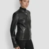 Motorradjacke aus Kunstleder mit Druckknopf-Kragen Motorradjacke aus Kunstleder mit Druckknopf-Kragen