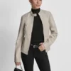 Motorradjacke aus Kunstleder mit Druckknopf-Kragen Motorradjacke aus Kunstleder mit Druckknopf-Kragen