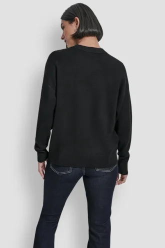 Pins und Aufnäher-Pullover
