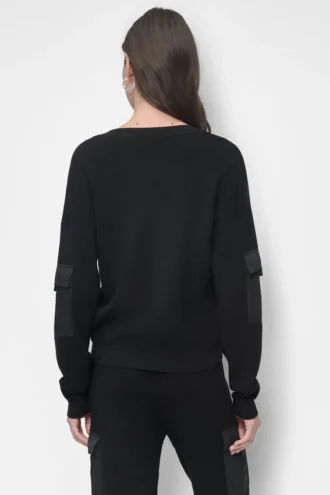 Pullover mit Cargotaschen an den Ärmeln