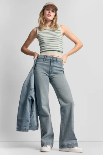 Ärmelloser gestreifter Pullover