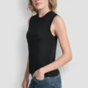 Ärmelloser Pullover mit Rundhalsausschnitt