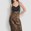 Ärmelloses Kleid aus bedrucktem Satin Ärmelloses Kleid aus bedrucktem Satin