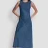 Ärmelloses Midi-Kleid aus Denim Ärmelloses Midi-Kleid aus Denim