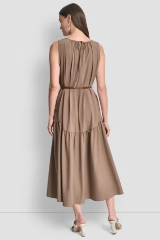 Ärmelloses Midikleid mit tiefem Bund an der Taille