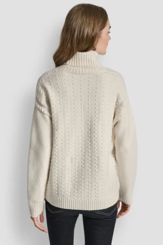 Rollkragen-Pullover mit Noppenmuster