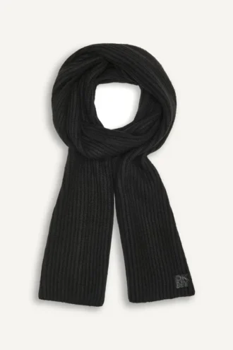 Schal mit Shaker-Stitch-Rippenmuster