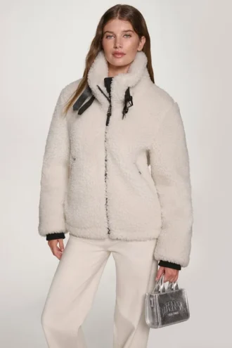 Sherpa-Jacke mit Reißverschluss und Schnallen-Kragen